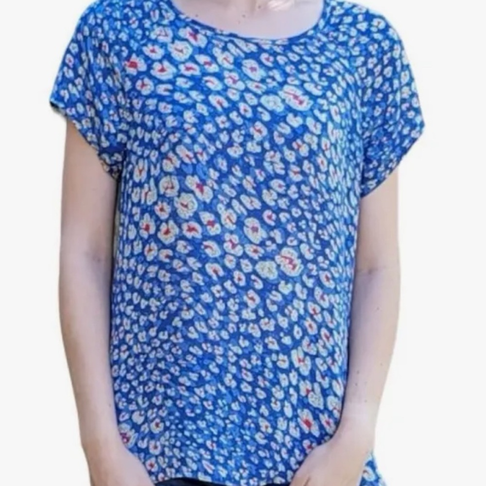 CABI BLUE FLORAL TOP